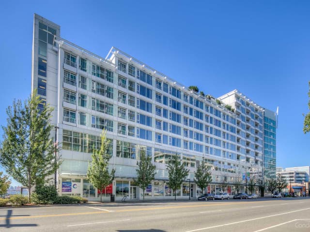 Pinnacle Residences at the Pier