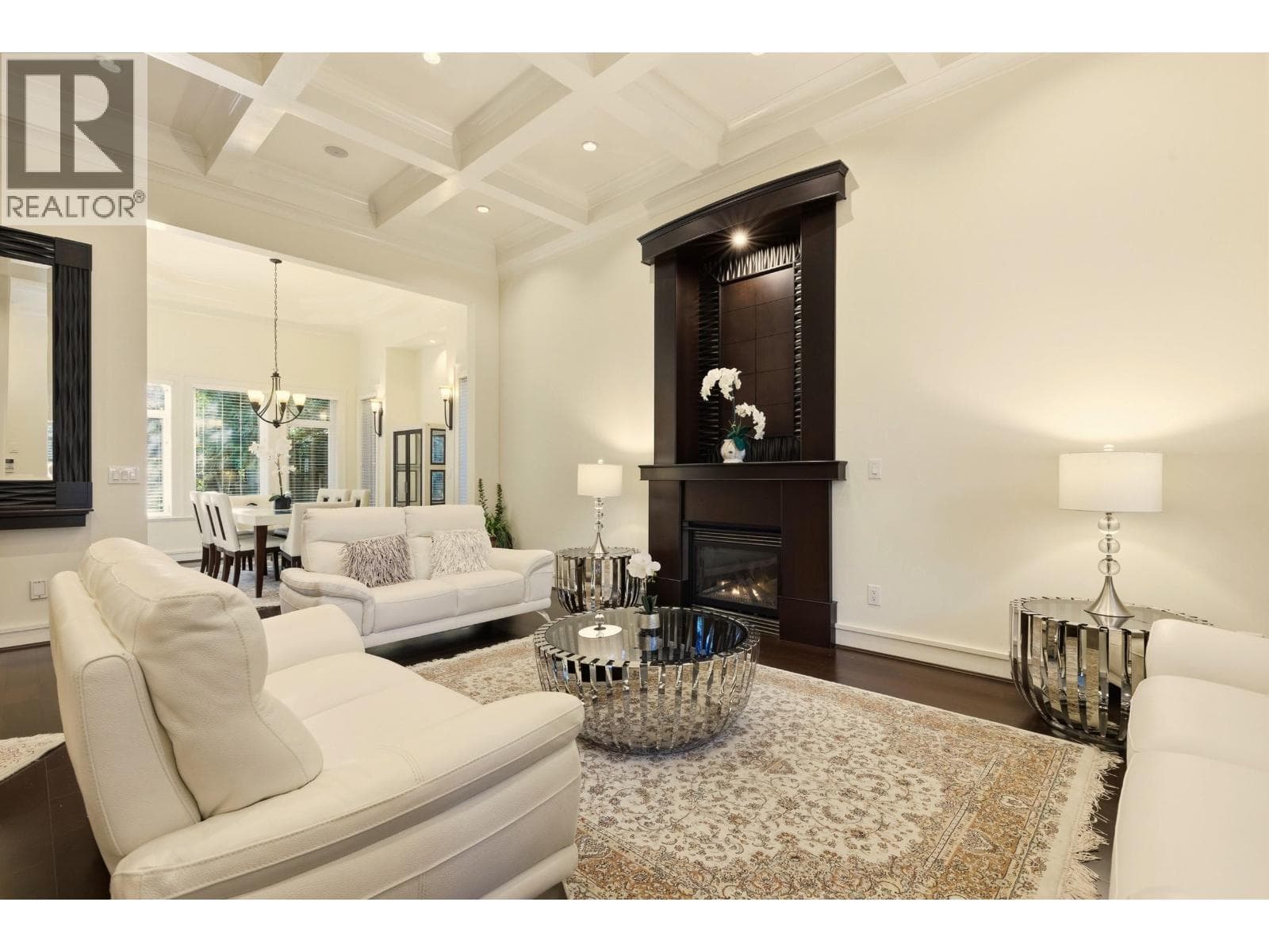 1017 CANYON BOULEVARD — main photo