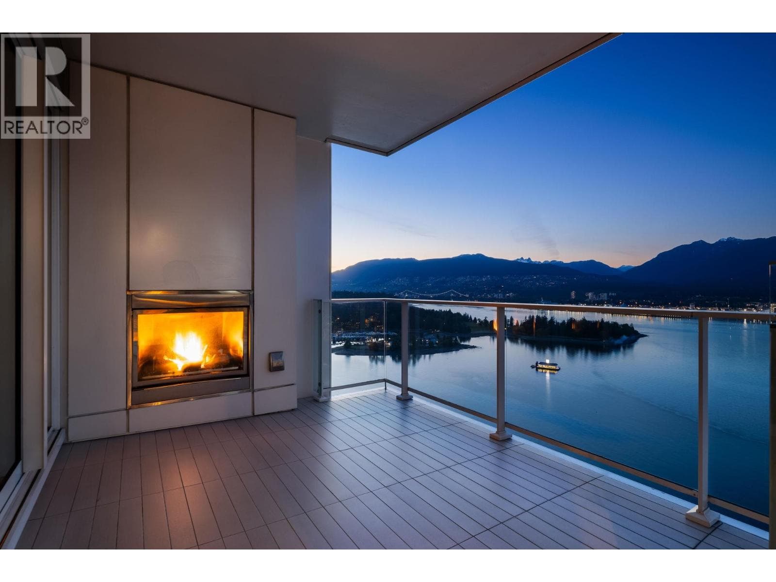 4501 1011 W CORDOVA STREET — photo 2