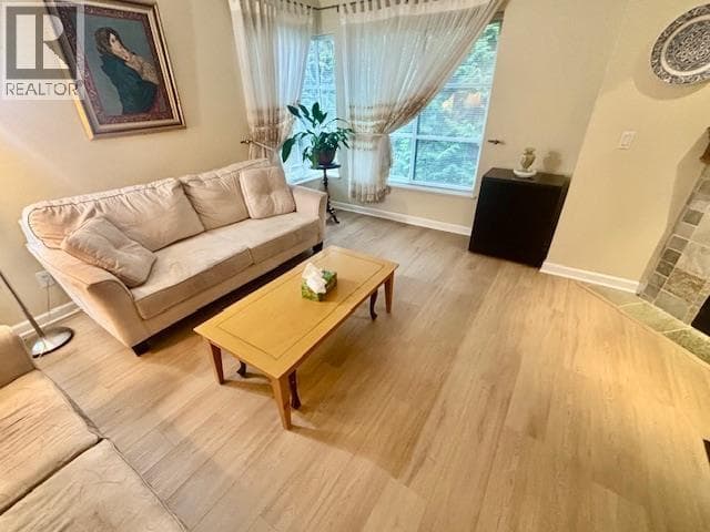 15 3150 SUNNYHURST ROAD — photo 3