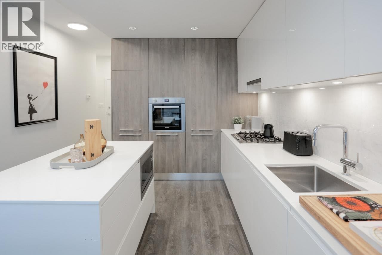 5305 4510 HALIFAX WAY — photo 3