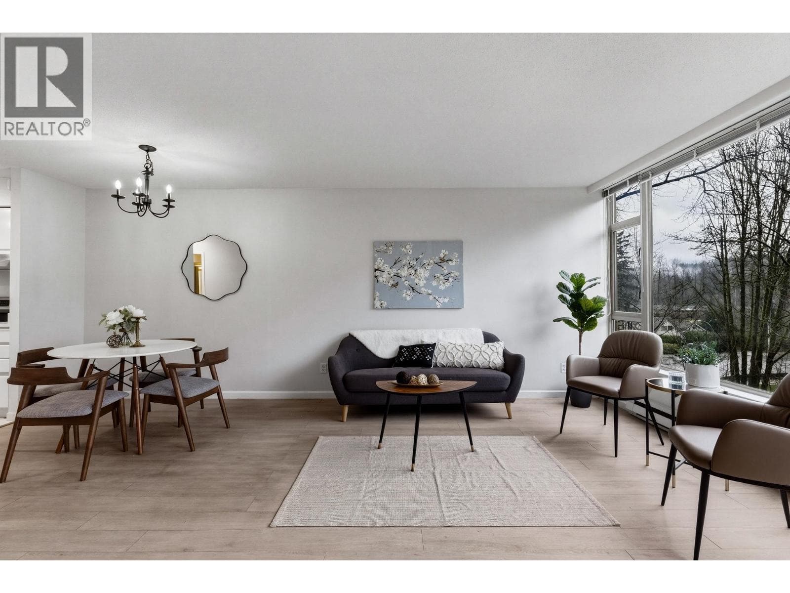 509 1327 E KEITH ROAD — photo 2