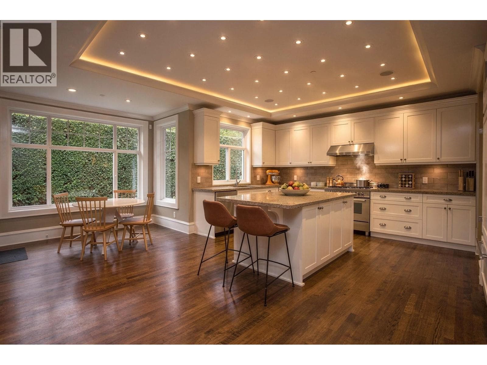 6417 PITT STREET — photo 3