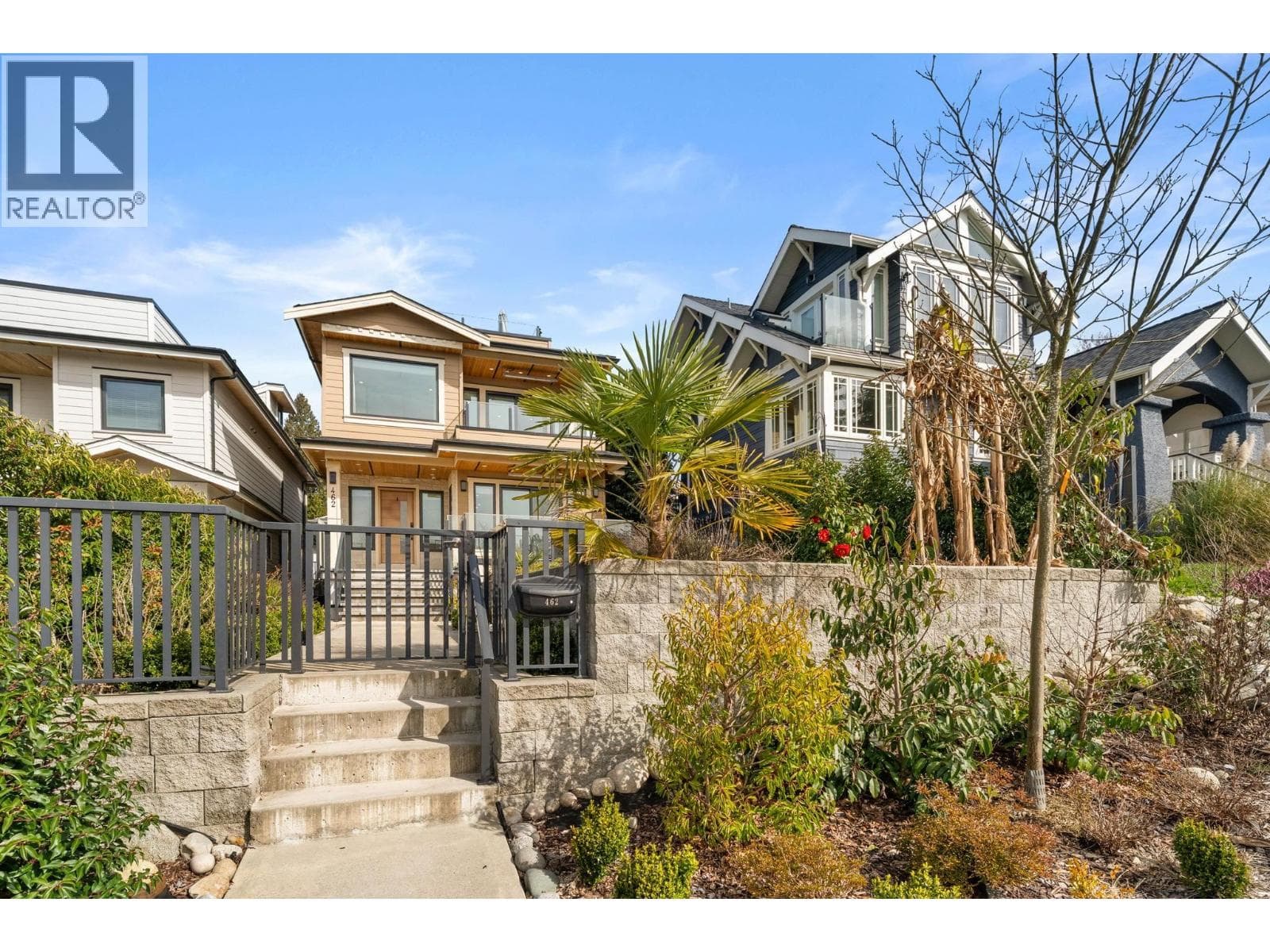 462 W 14TH STREET — photo 2