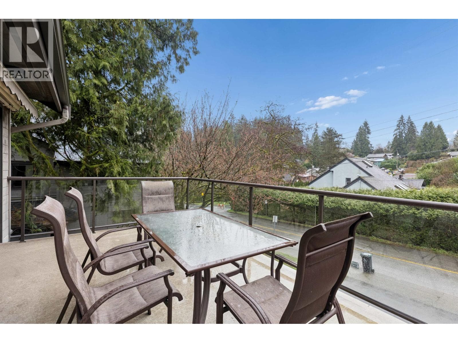 4306 NAUGHTON AVENUE — photo 3