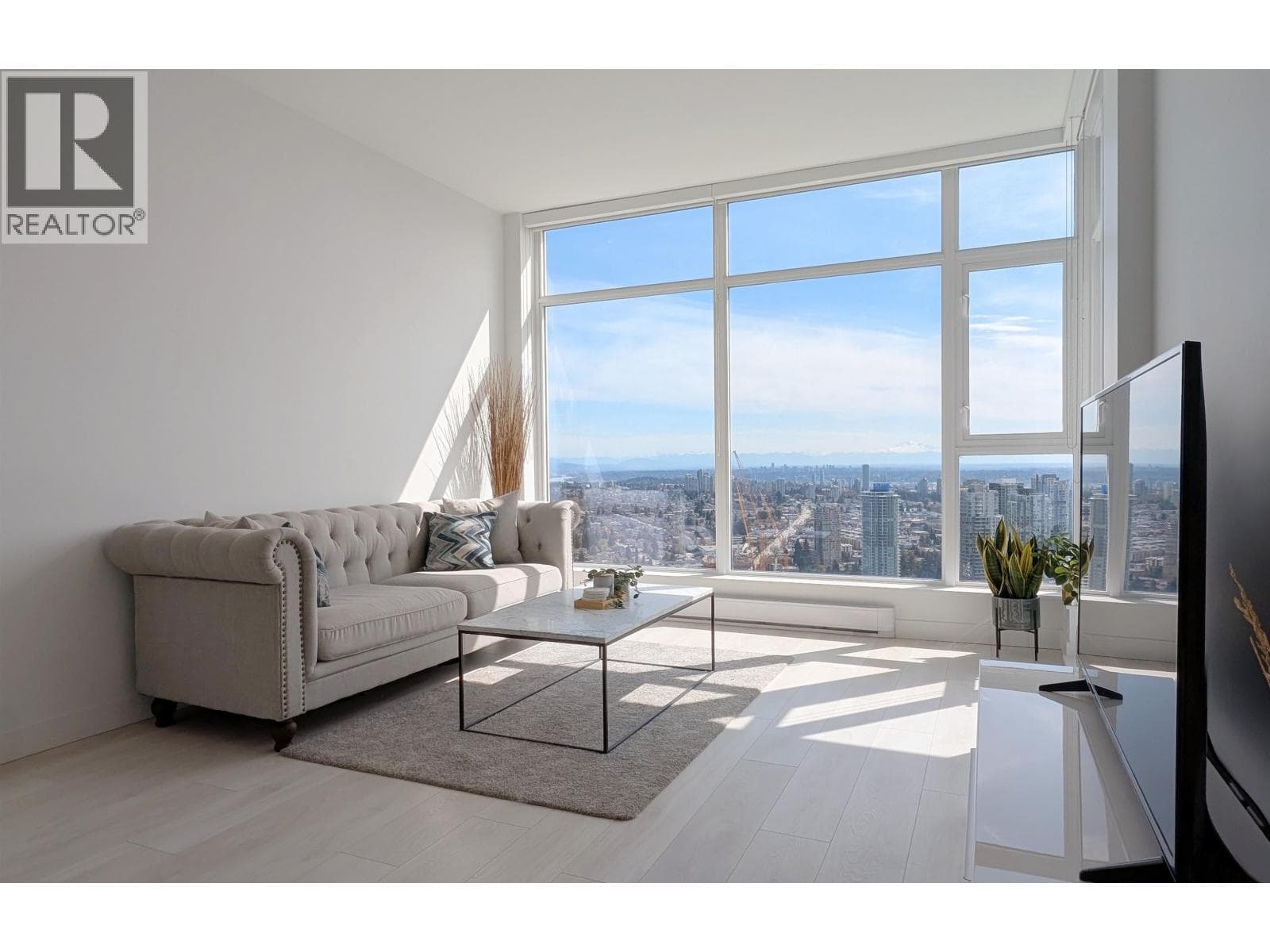 5101 4670 ASSEMBLY WAY — photo 3