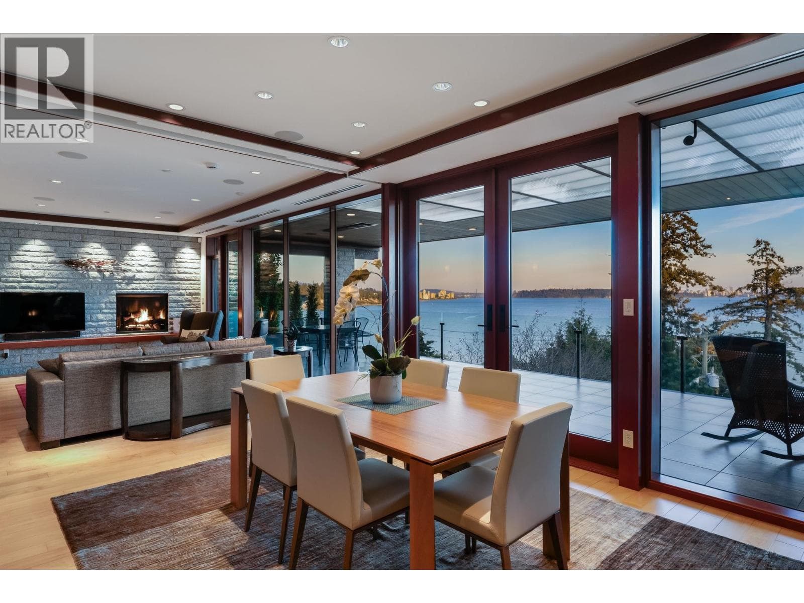 3673 SUNSET LANE — photo 3