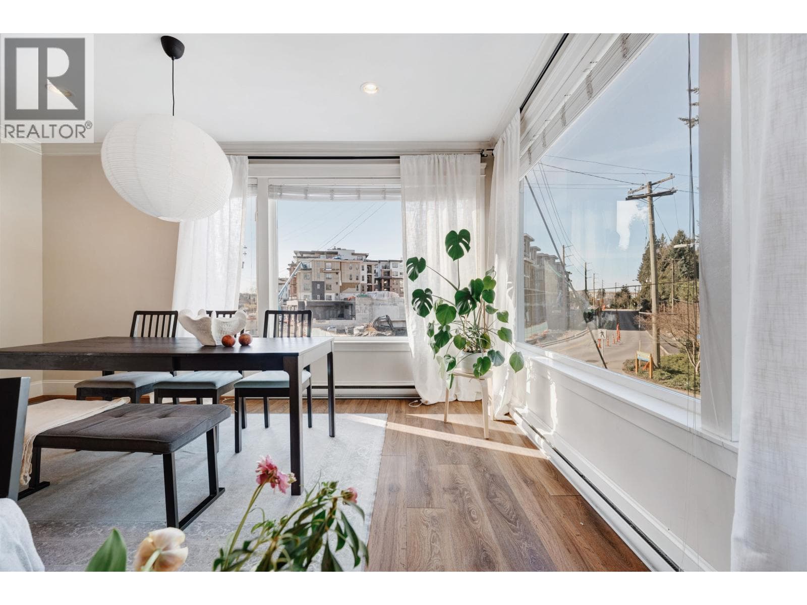 308 SEYMOUR RIVER PLACE — photo 2