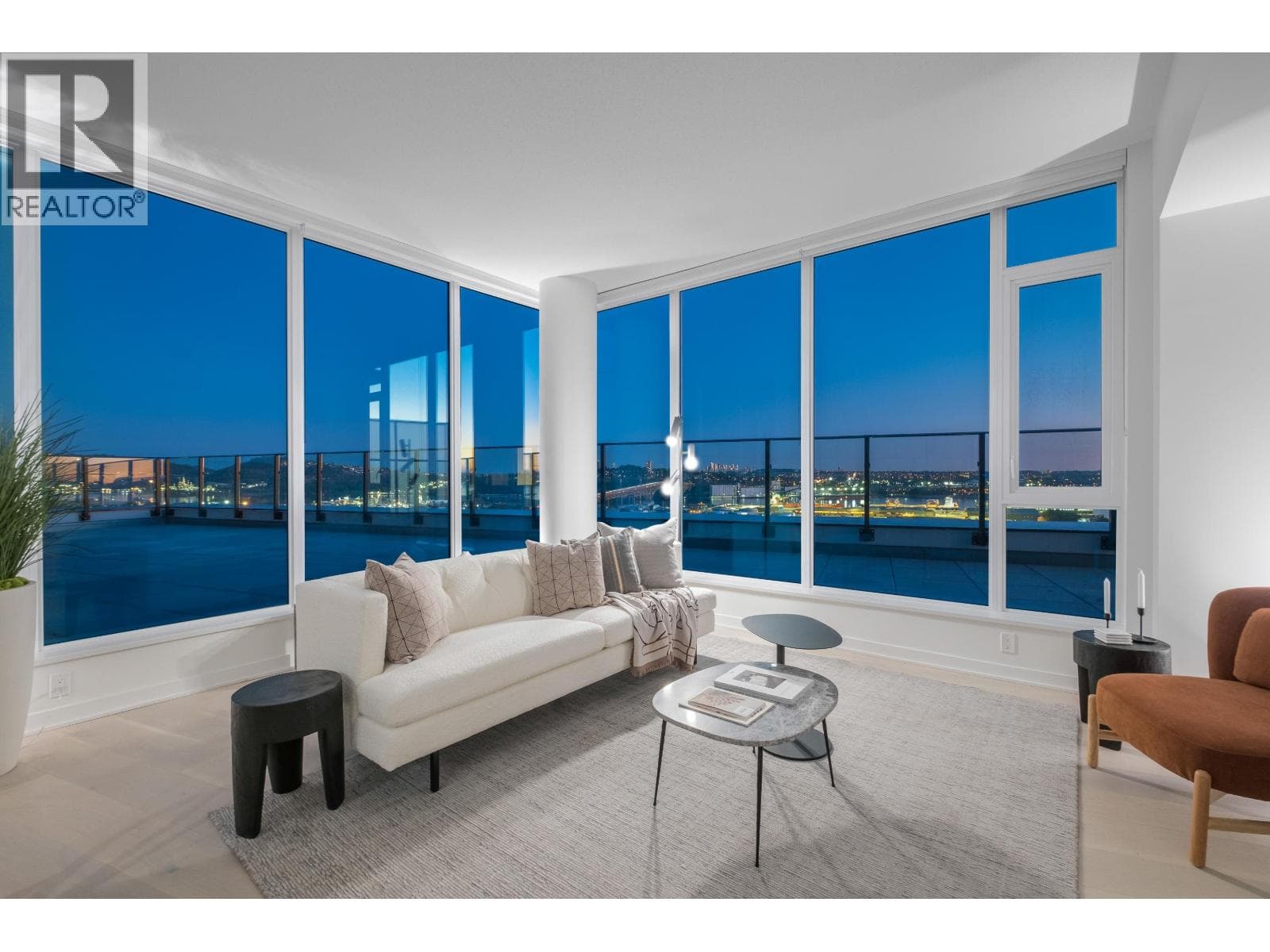 2602 1401 HUNTER STREET — main photo