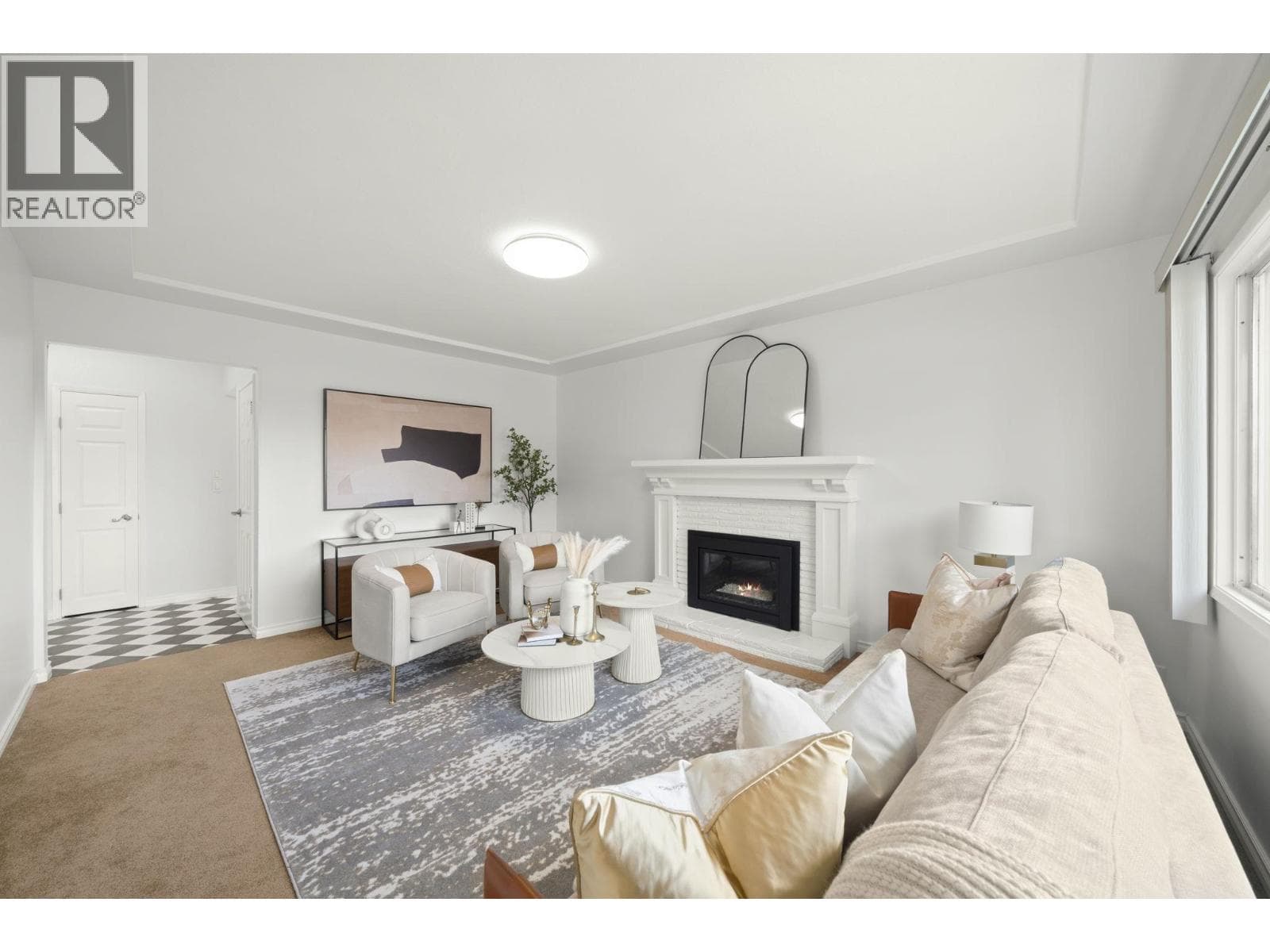 7776 DAVIES STREET — photo 2