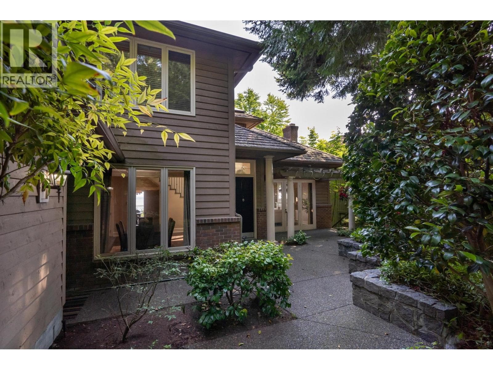 4882 VISTA PLACE — photo 3