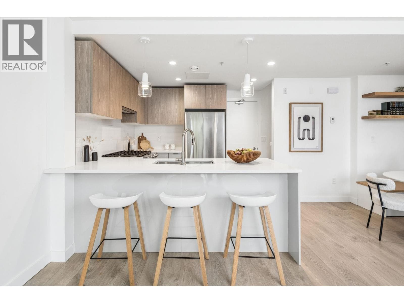 TH4 128 E 8TH STREET — main photo