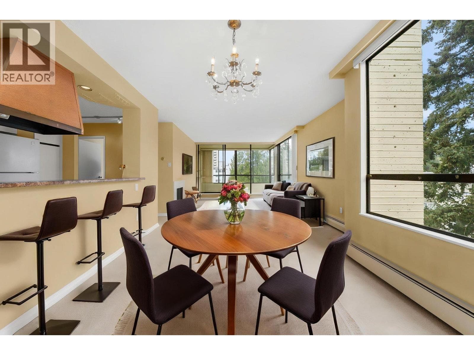 801 1412 ESQUIMALT AVENUE — photo 3