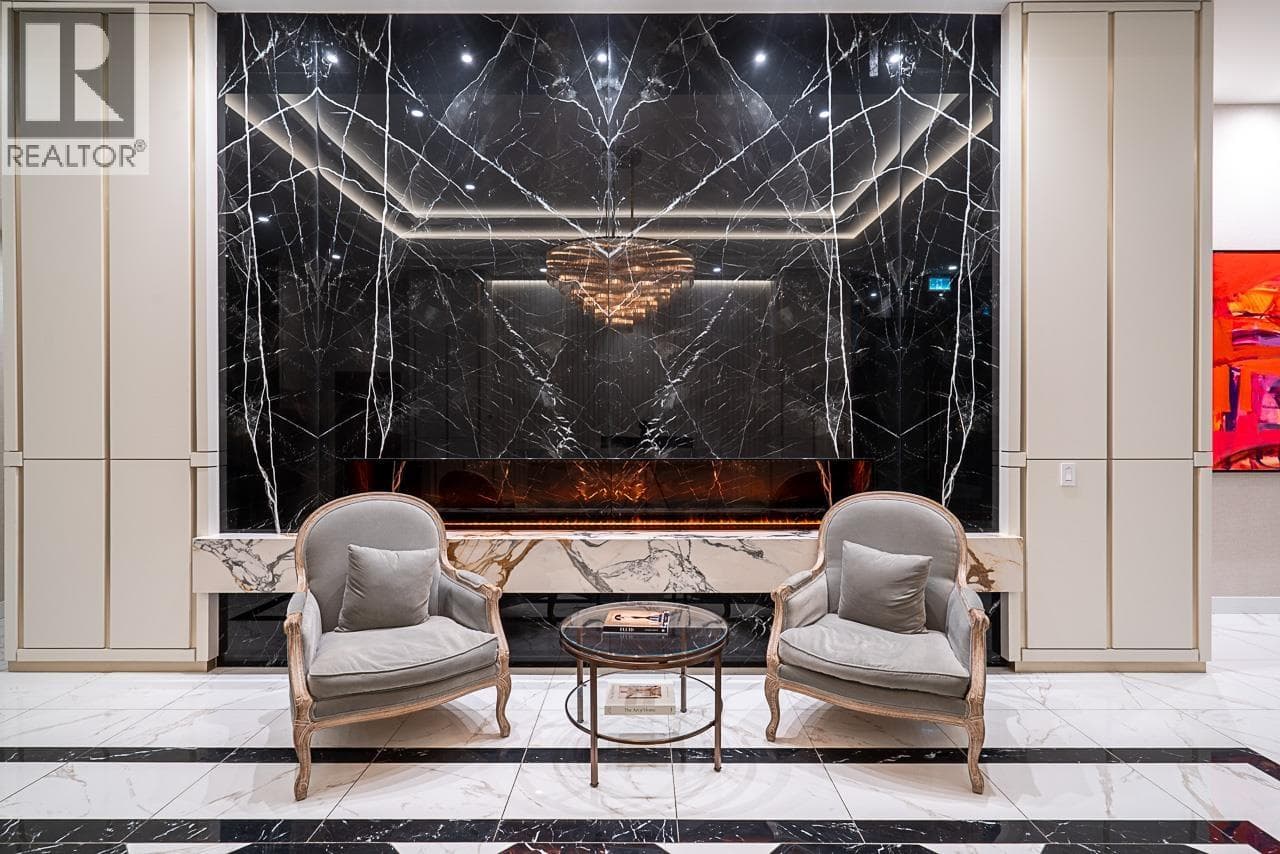 1505 135 E 13TH STREET — photo 2