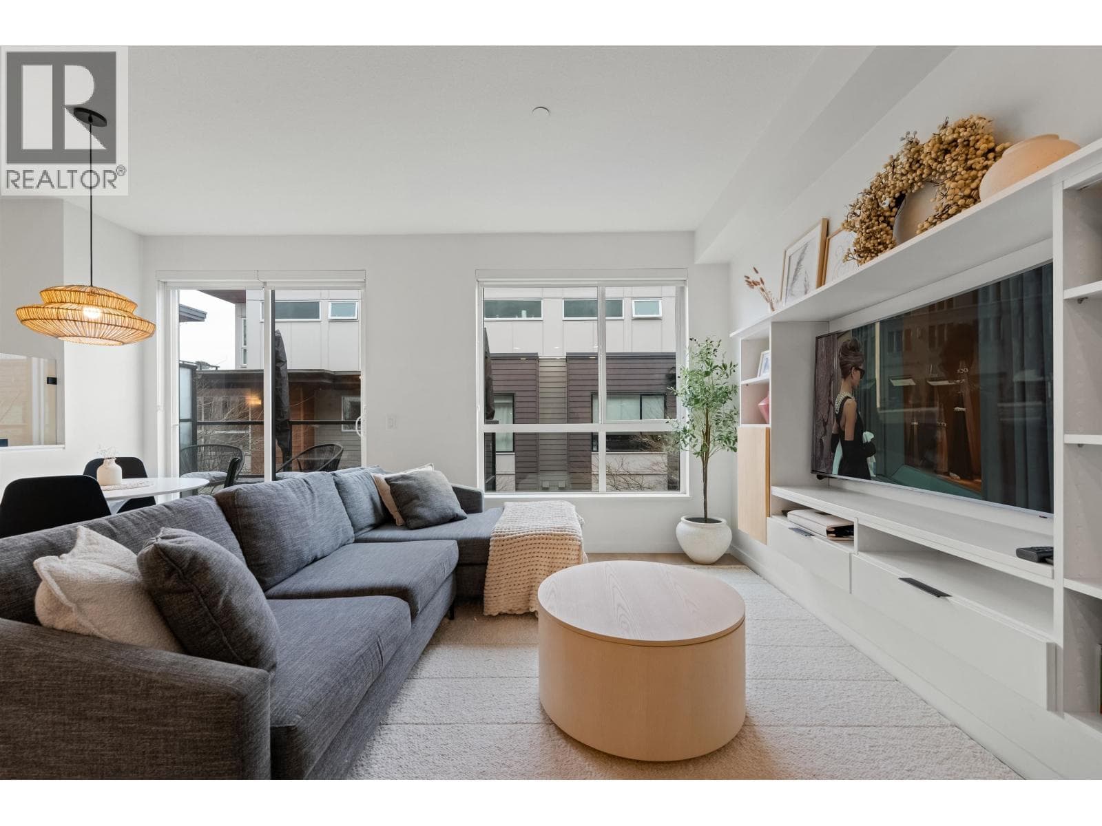 7 533 E 3RD STREET — photo 3