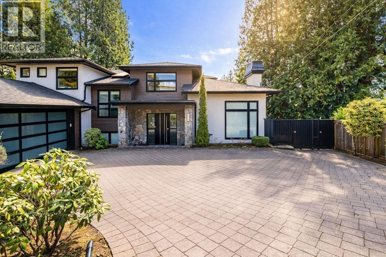 225 TAMARACK ROAD — main photo