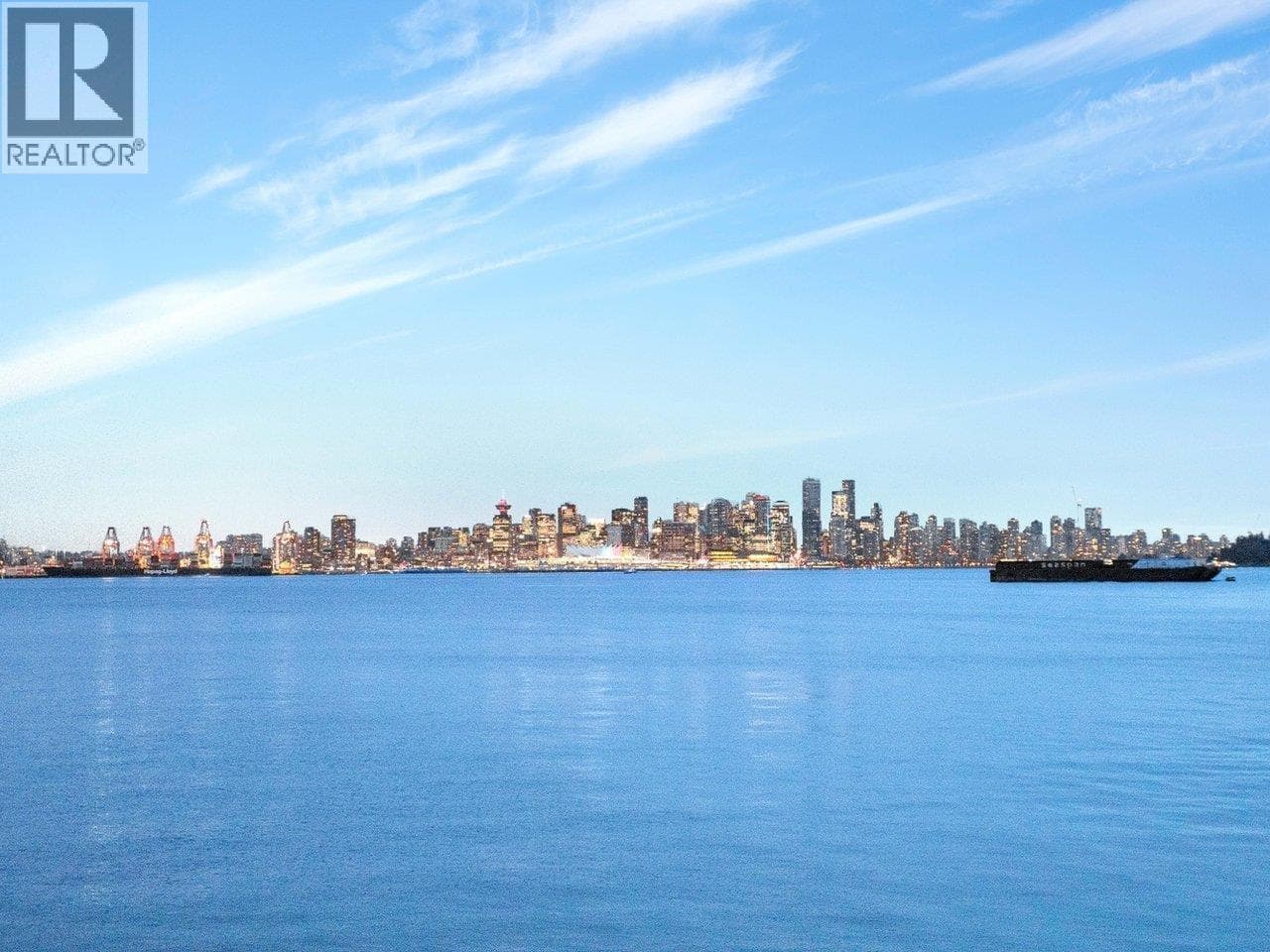 1306 33 CHESTERFIELD PLACE — photo 2