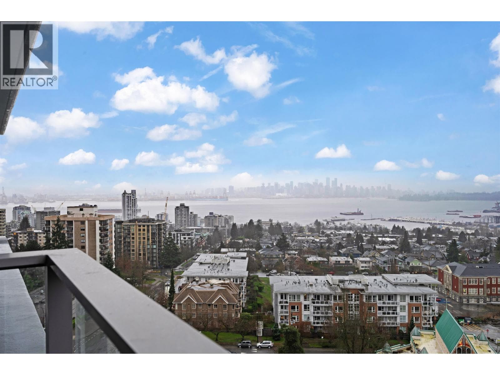 1304 1320 CHESTERFIELD AVENUE