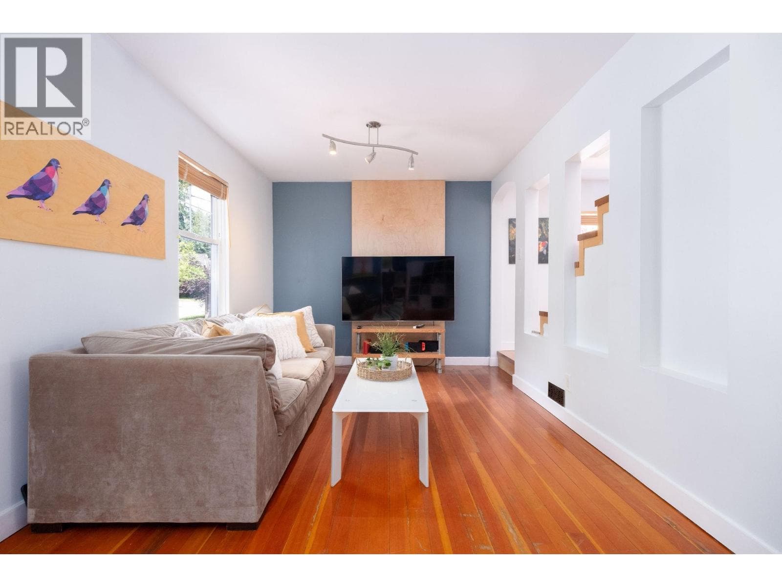 1075 GLADWIN DRIVE — photo 3