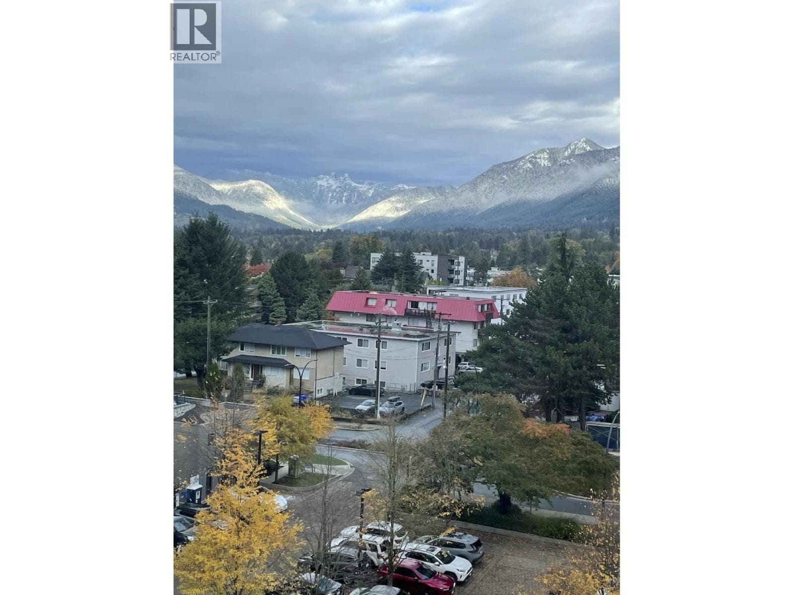 802 158 W 13TH STREET — photo 3