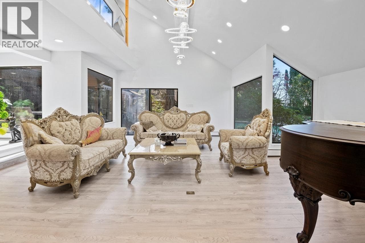 5260 KEW ROAD — photo 3