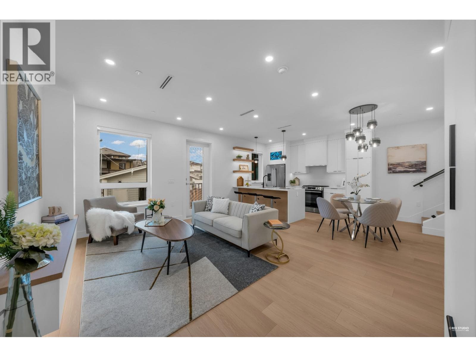 2713 CHEYENNE AVENUE — photo 2