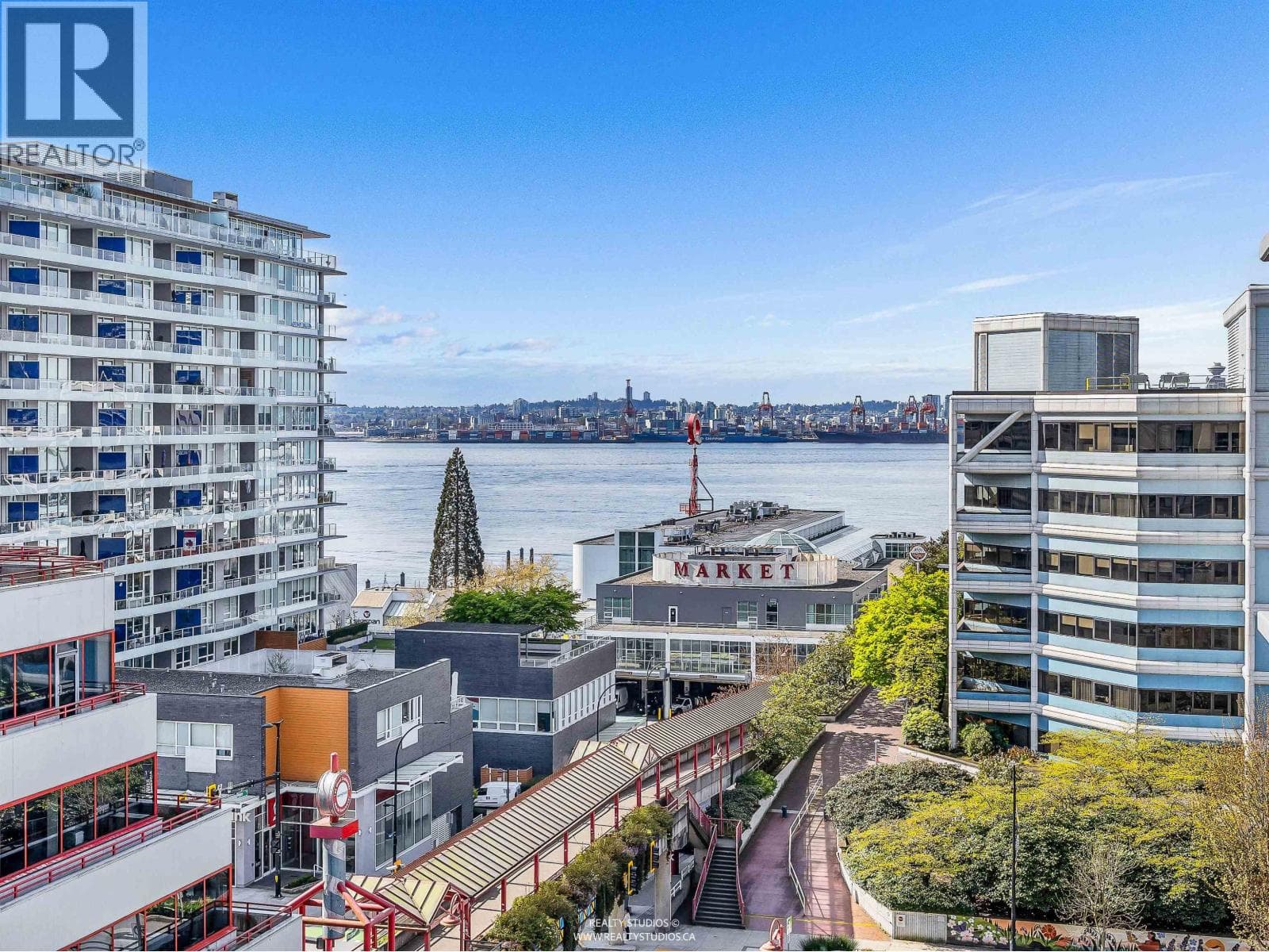 701 155 W 1ST STREET