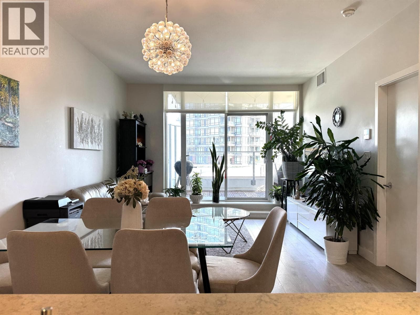 401 1788 GILMORE AVENUE — main photo