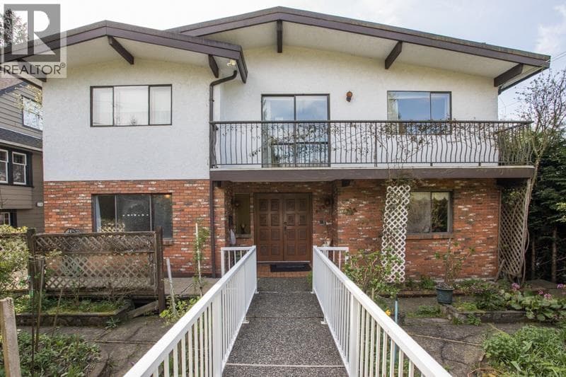 635 E KEITH ROAD — photo 2