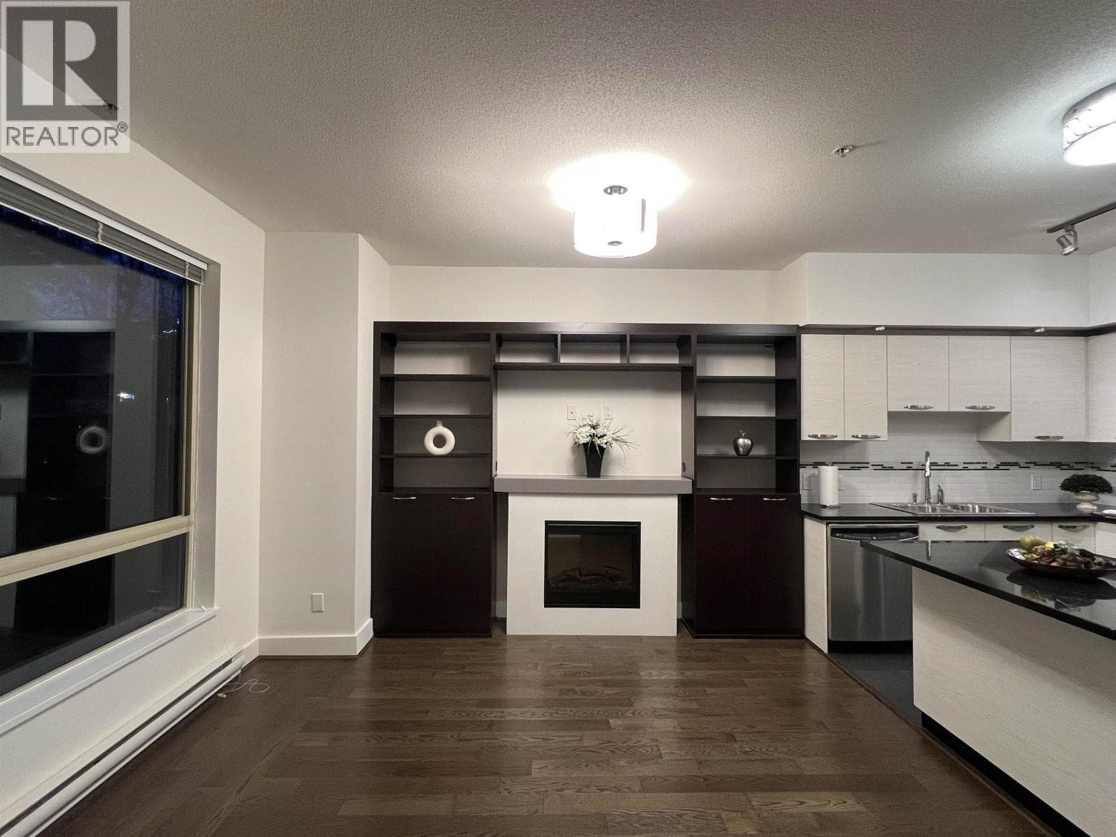 103 7478 BYRNEPARK WALK — photo 3