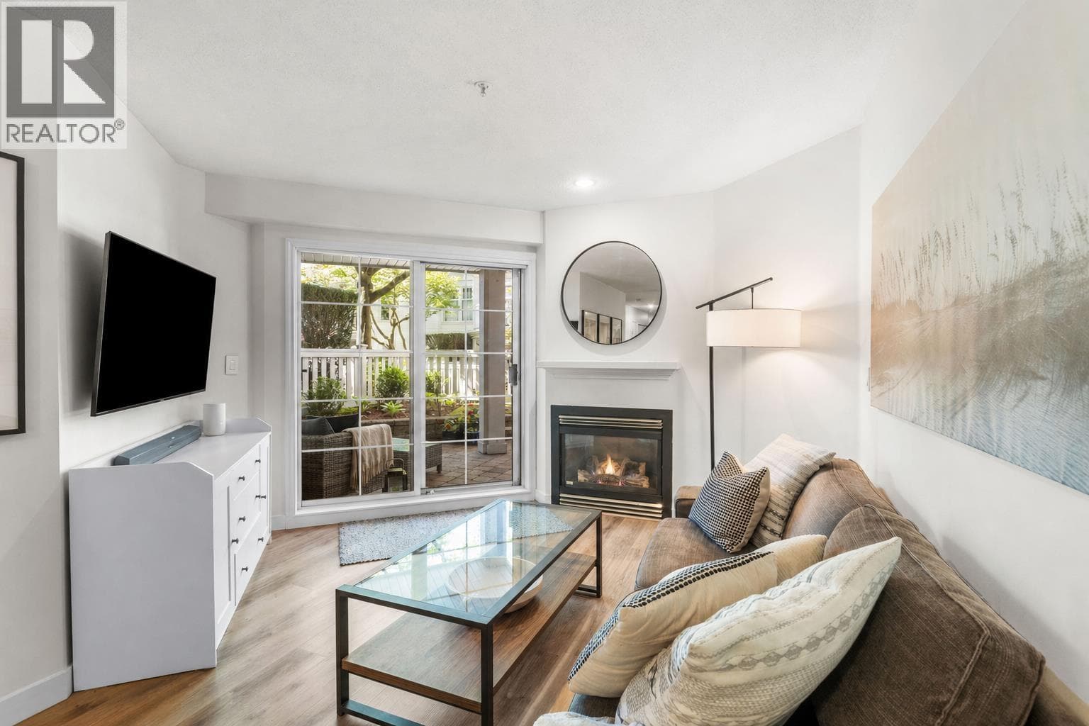 113 147 E 1ST STREET — photo 2