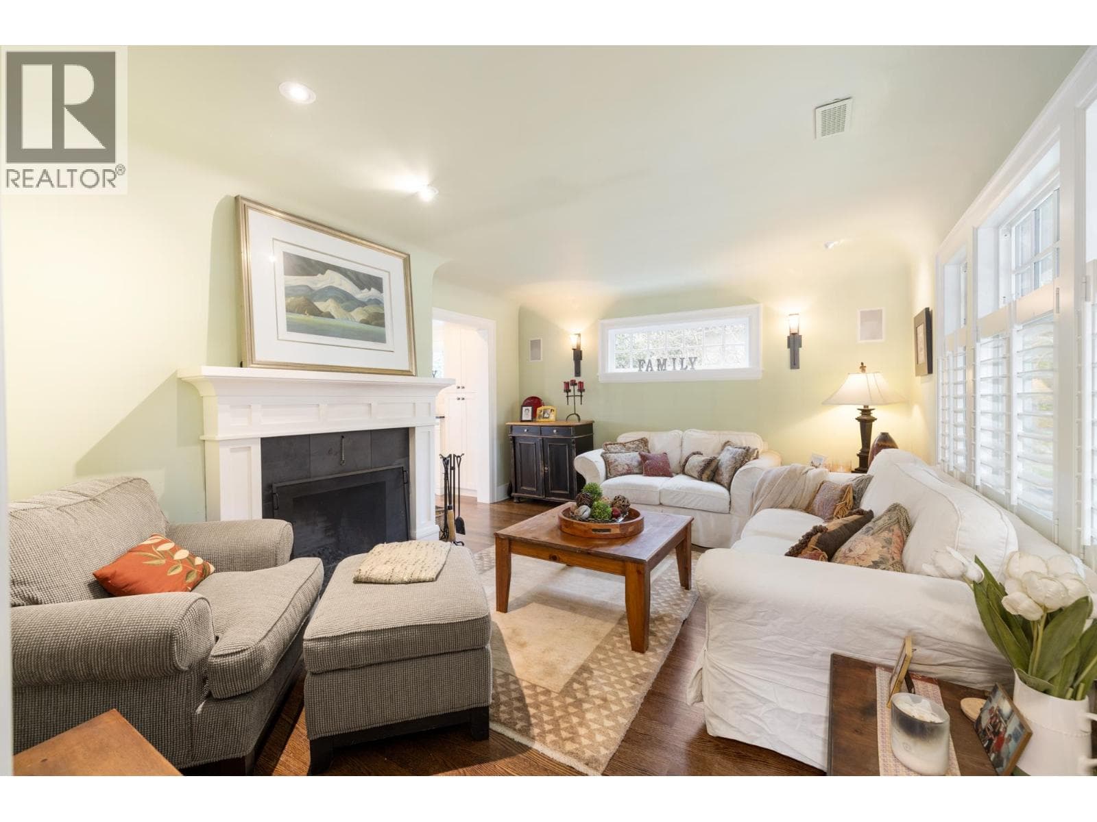 1470 HAYWOOD AVENUE — photo 2