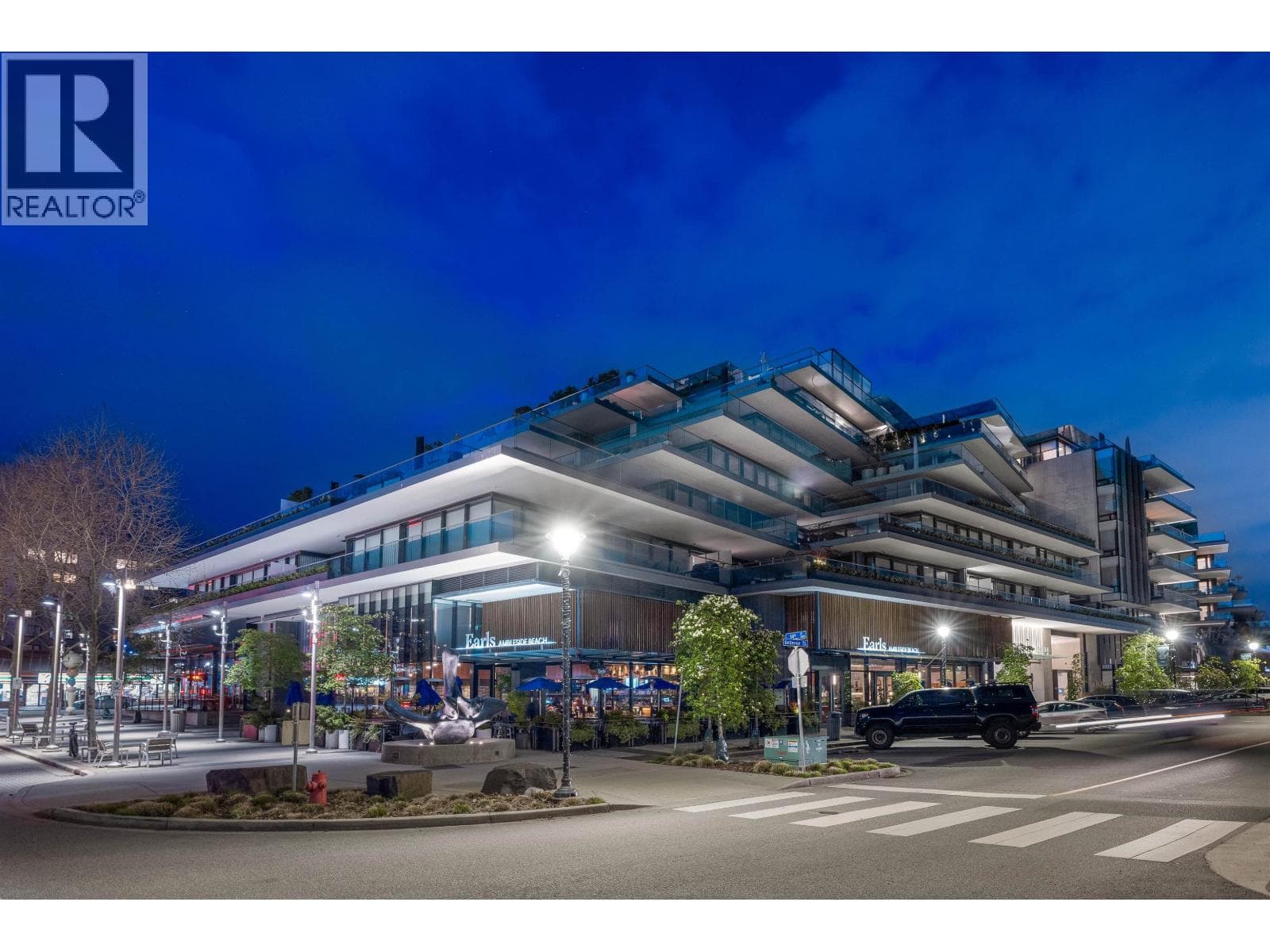 402 1355 BELLEVUE AVENUE — photo 3