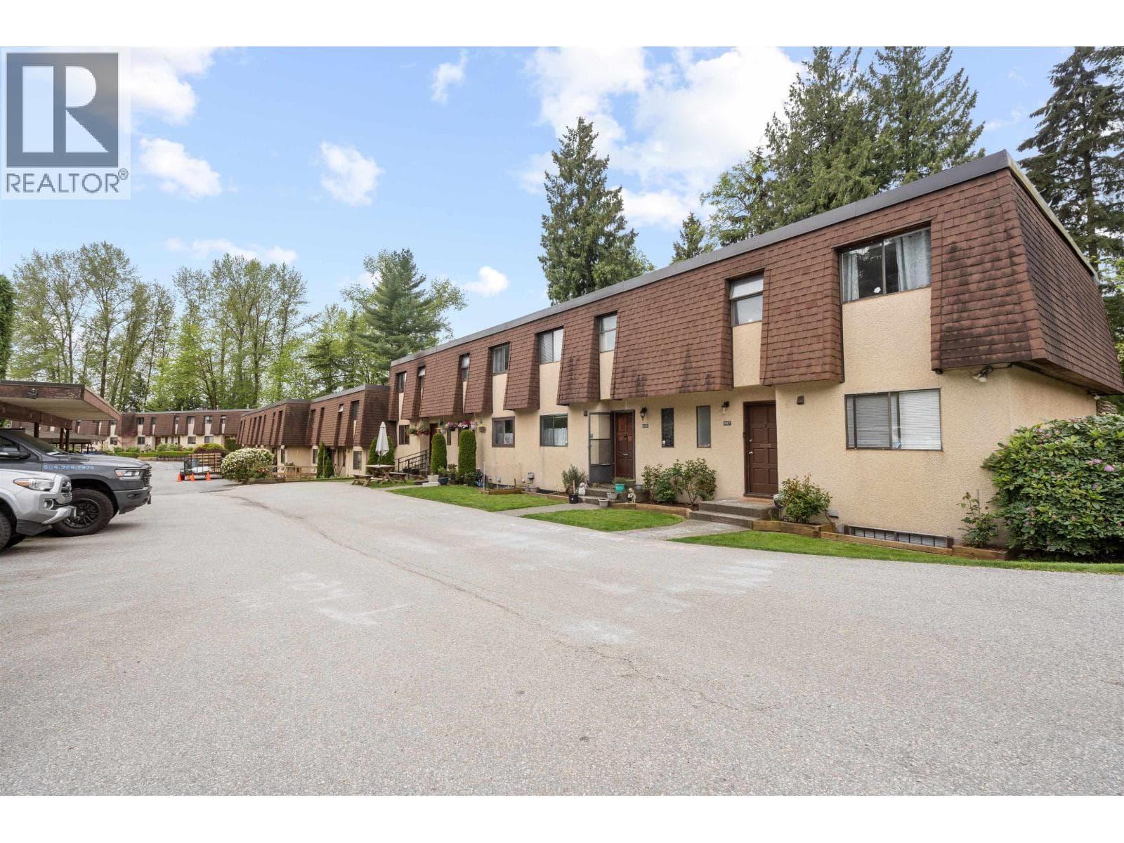 883 OLD LILLOOET ROAD