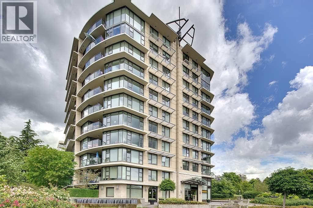 306 683 W VICTORIA PARK — photo 2