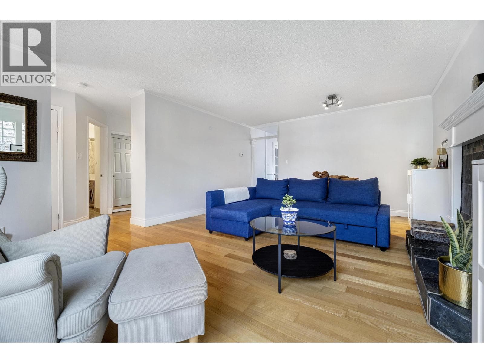 828 NICOLUM COURT — photo 3