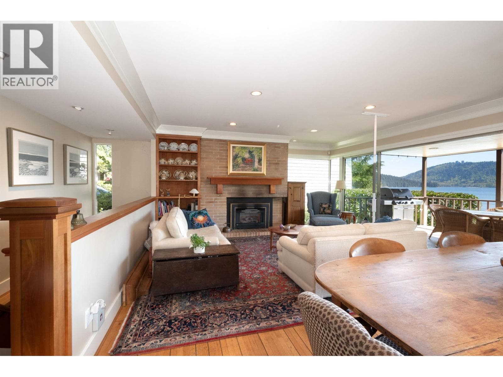 4455 HARRIS PLACE — photo 3